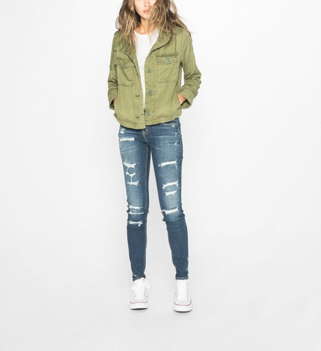 Suki Curvy Fit Mid Rise Skinny Jeans 29 