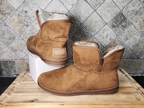Womans Skechers Cozy Campfire Bunny Cuddles Boots Size 7.5 M Vegan