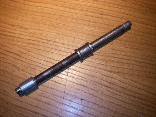 HINTERRADACHSE HINTERACHSE ACHSE RAD Radbolzen Steckachse axle HONDA VT500C PC08