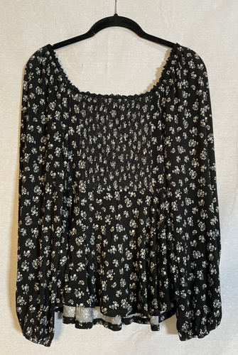 American Rag Cie Womens Shirt Blouse Black with Flowers Size Medium NWT - Picture 2 of 7