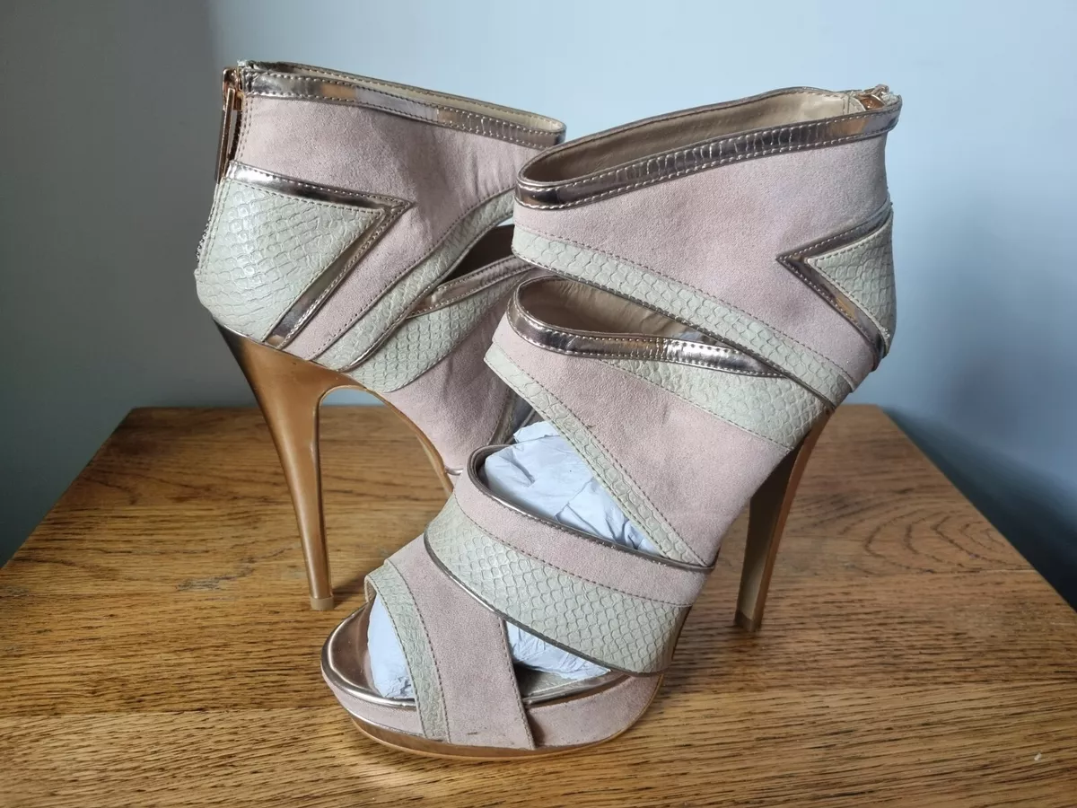 Red Pink Velvet Peep Toe Platform Heels Elegant Blush Pink Heels Wedding  For Women Size 34 40 From Saxg875, $55.08 | DHgate.Com