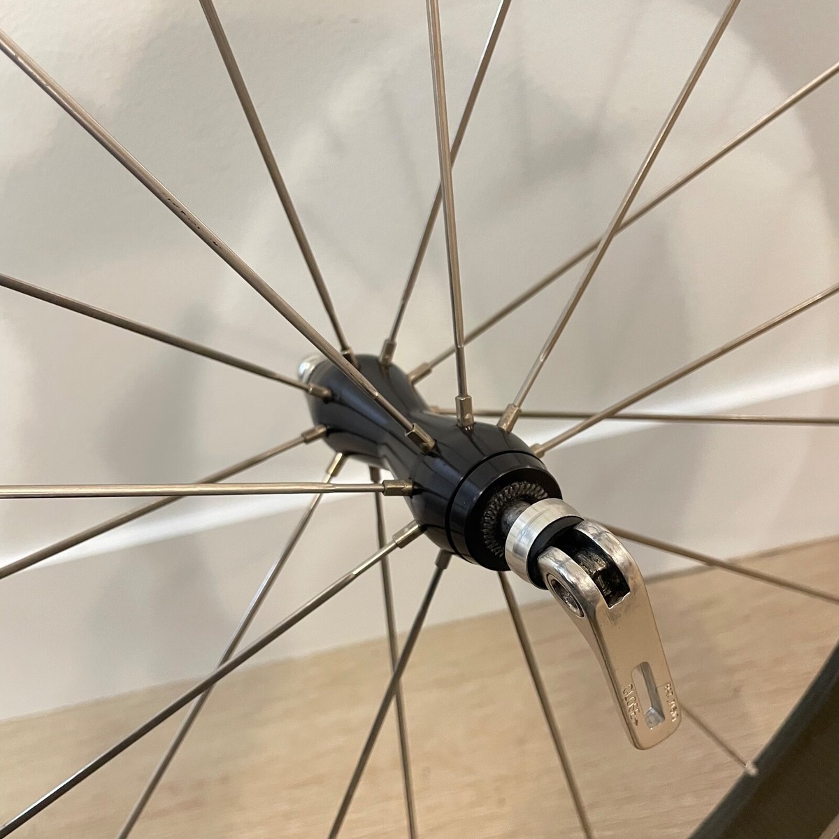HED 3 Tri-spoke CX Carbon Fiber Wheelset 650c Tubular Alloy HED 3 Tri-spoke CX Carbon Fiber Wheelset 650c Tubular Alloy