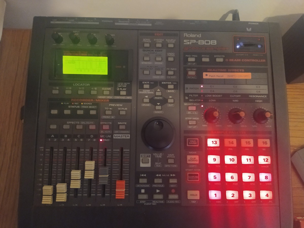 Roland - SP-808 | Groove Sampler + 100MB USB-Powered Drive Zip | eBay