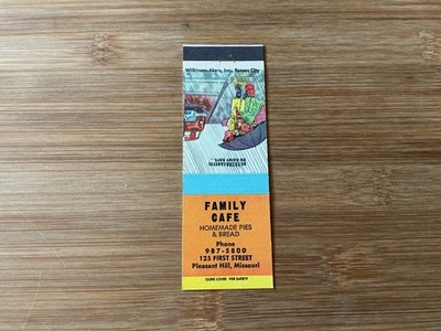 Matchbook Cover - Family Cafe - Pleasant Hill, Missouri