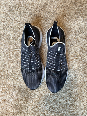 Size 12 - Nike React Phantom Run Flyknit 2 Black Smoke Grey