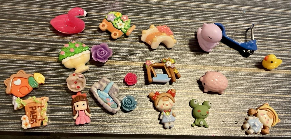 Lote de cabujones de resina Kawaii: jardín de hadas, rana, flamenco, niña, flores, decodificador Foto 2 de 3