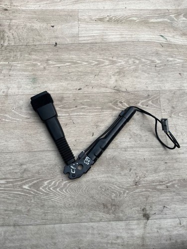 BMW X1 E84 2014 Vorne links Gurtschloss vorne 7213563 BBI2355