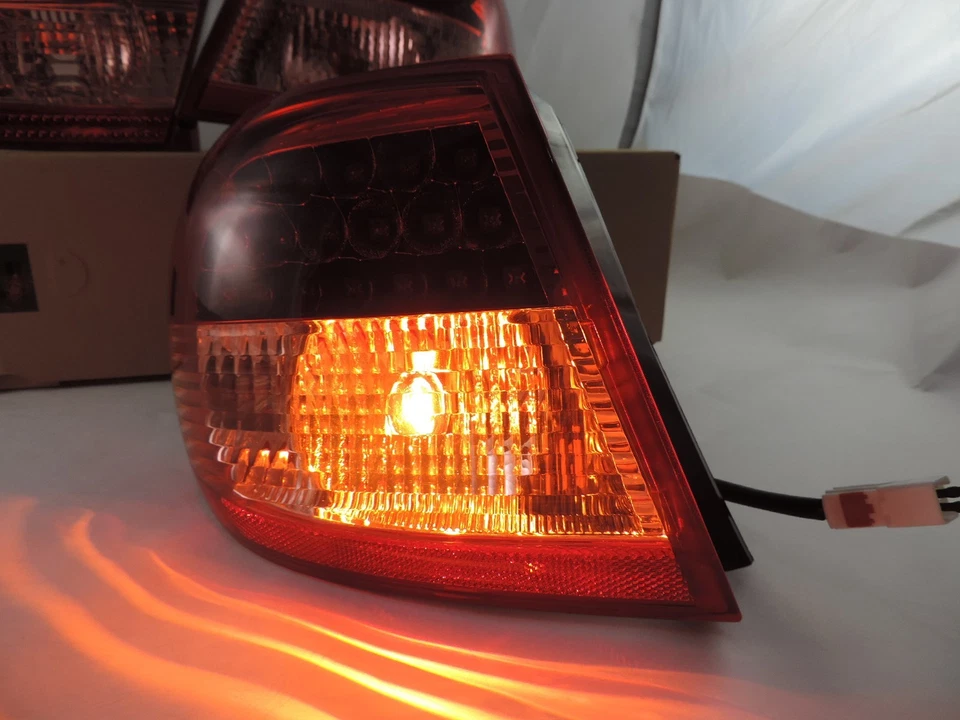 Nuevo Estilo Luces Traseras Laterales LED L ROJAS/CLARAS Para Toyota Corolla 2003~2004~05~2007 Foto 4 de 4