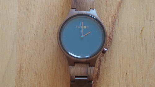 Herren Holz Armbanduhr Marke IWOOD -neu-
