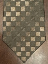 Kenneth Cole Reaction Green 100 Silk Men  s Neck Tie Made In China