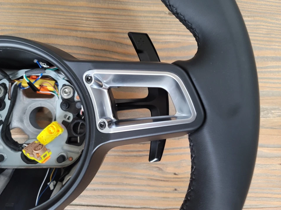 Volante de cuero Porsche 911 991 Carrera 718 Cayman Boxster Cayenne Macan Foto 3 de 4