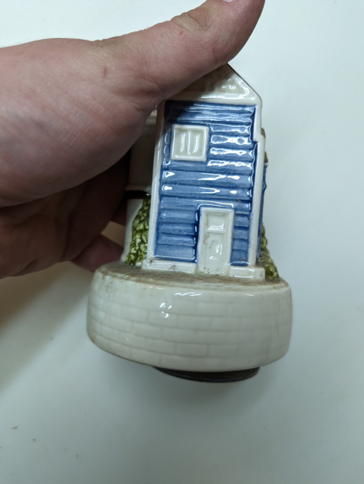 Vintage Ceramic or Porcelain Glazed Twirling Spinning Music Box House