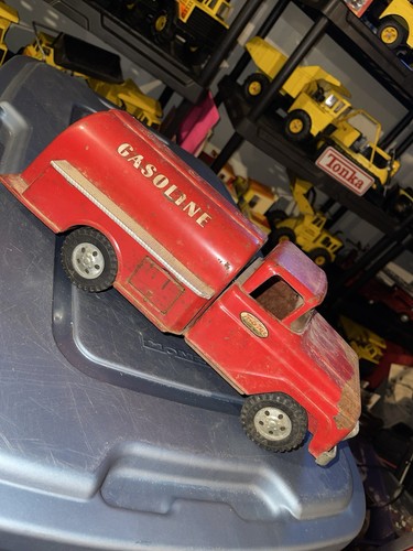 Seltener Vintage Tonka Benzintankwagen Pressstahl Spielzeug