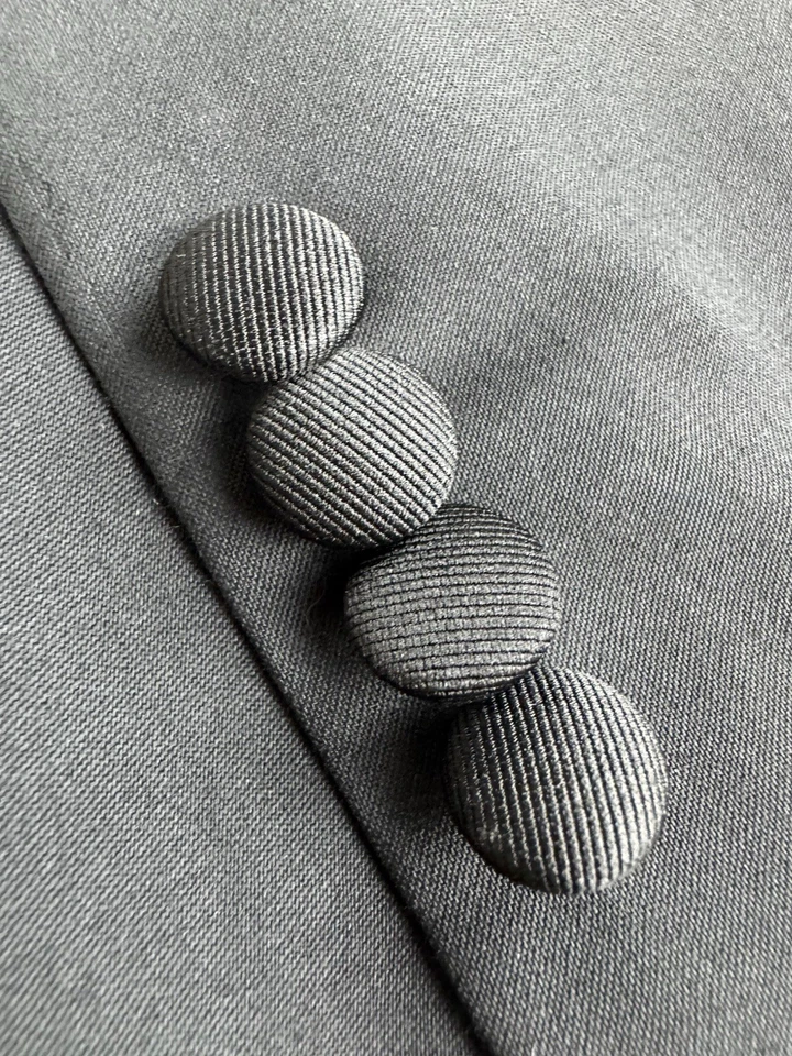 Chaqueta Esmoquin Samuelsohn Para Hombres Años 150 Negra 1 Btn Talla 46 L ¡COMO NUEVA! Saks 5th Avenue Foto 3 de 4