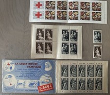 Carnets timbres France Croix Rouge 1952, 1953 et variété 1985.