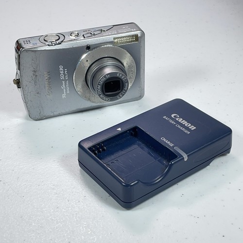 Canon Powershot SD630 Digital ELPH 6.0 MP Camera W/Charger + Battery