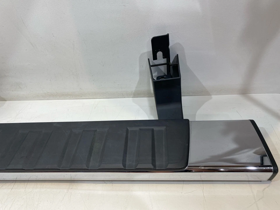 Оригинальная подножка со стороны водителя подходит для CHEVY COLORADO LH 2015–2022 годов выпуска - Изображение 4 из 4