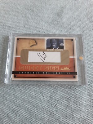 2003-04 Fleer Showcase Sweet Sigs Mickael Pietrus /800 Auto On Card