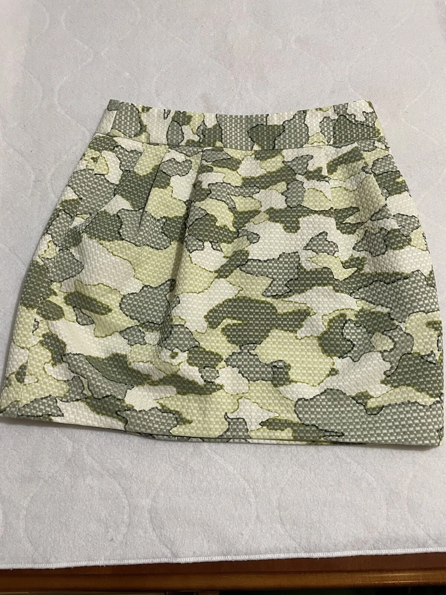 Club Monaco Womens Size 2 Quilt Lace Mini Straight Skirt Cream Army Green