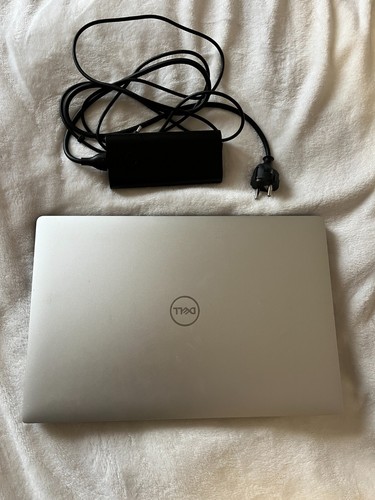 Dell XPS 15 9570 mit 16 GB RAM und 1 TB SSD Intel i7-8750H