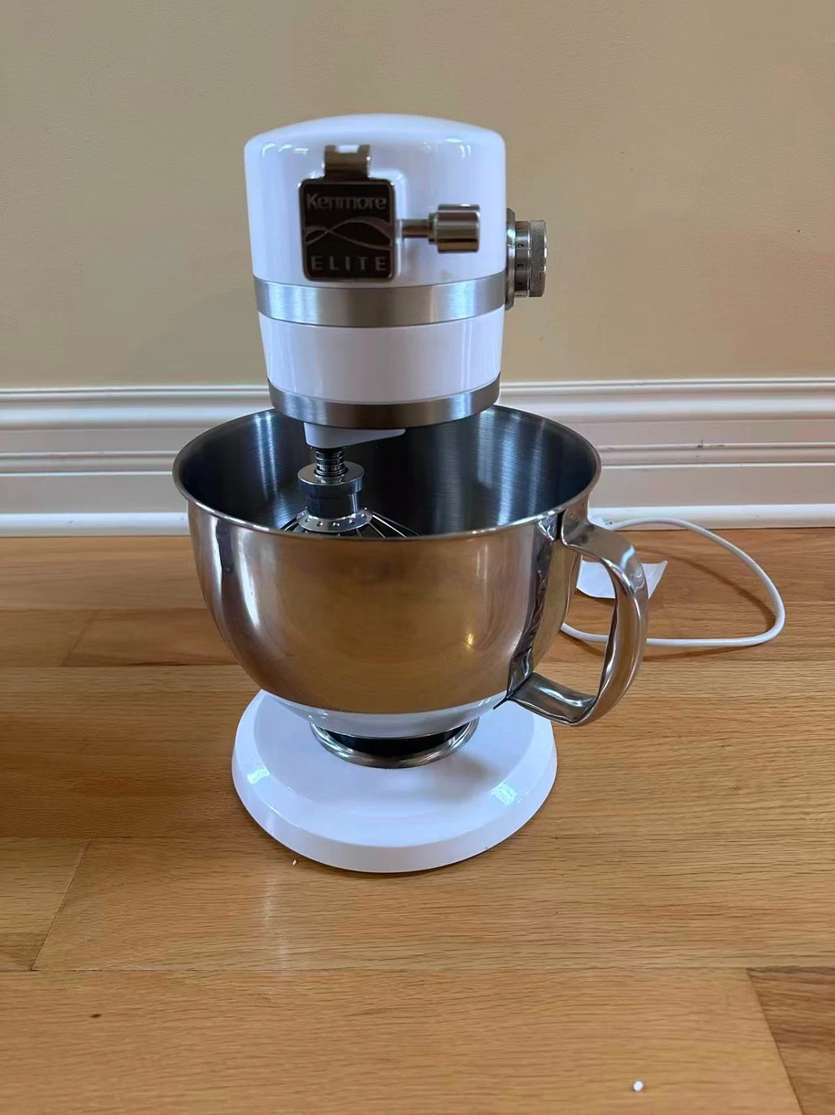Kenmore Tilt Head 5-Qt And 3-Qt Stand Mixer 400watt- White