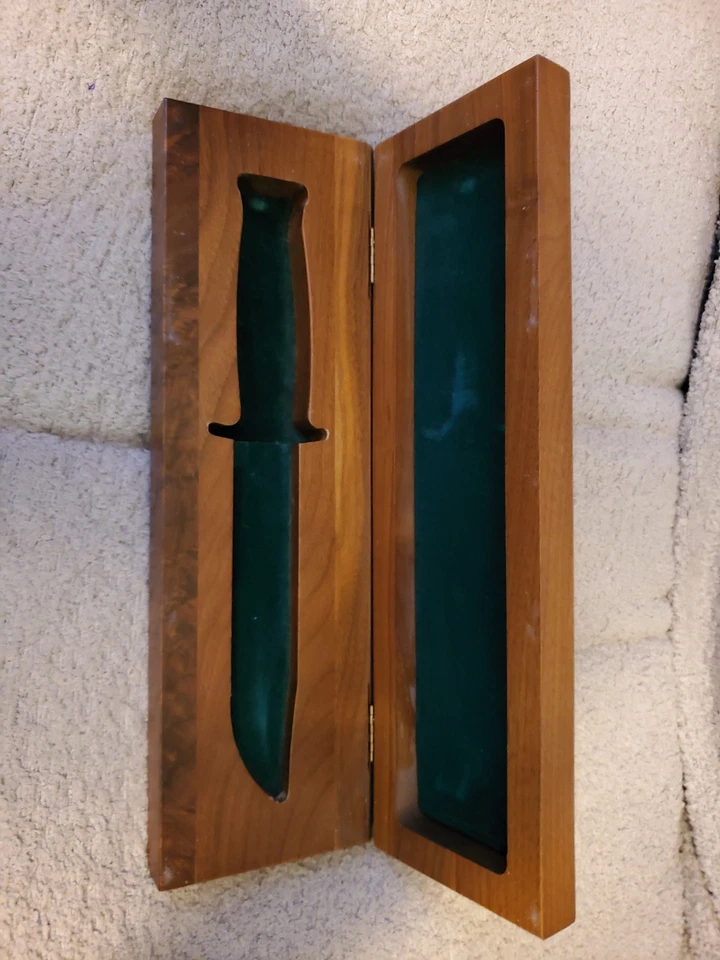 Cuchillo Kabar FUNDA (SOLO ESTUCHE) 509º Regimiento de Infantería Foto 2 de 3