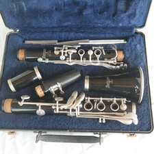 SELMER CL300 Clarinet W/ Case Excellent