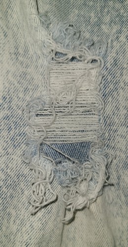 Girls size 5, vented wide leg distressed light wash jeans, art class, adjustable - Picture 9 of 13