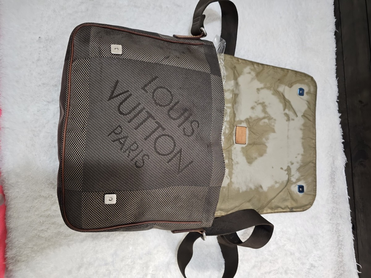 Louis Vuitton Damier Geant Messenger Bag | eBay Louis Vuitton Damier Geant Messenger Bag | eBay