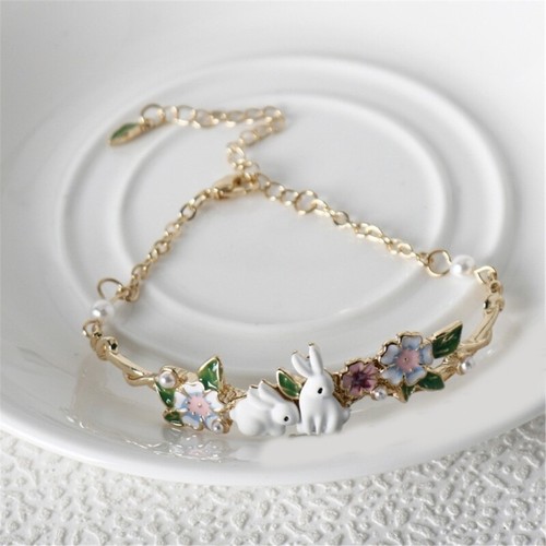 Alloy Rabbits and Flower Hand Chain Versatile Women Accessory for Everyday Style - Picture 6 of 8