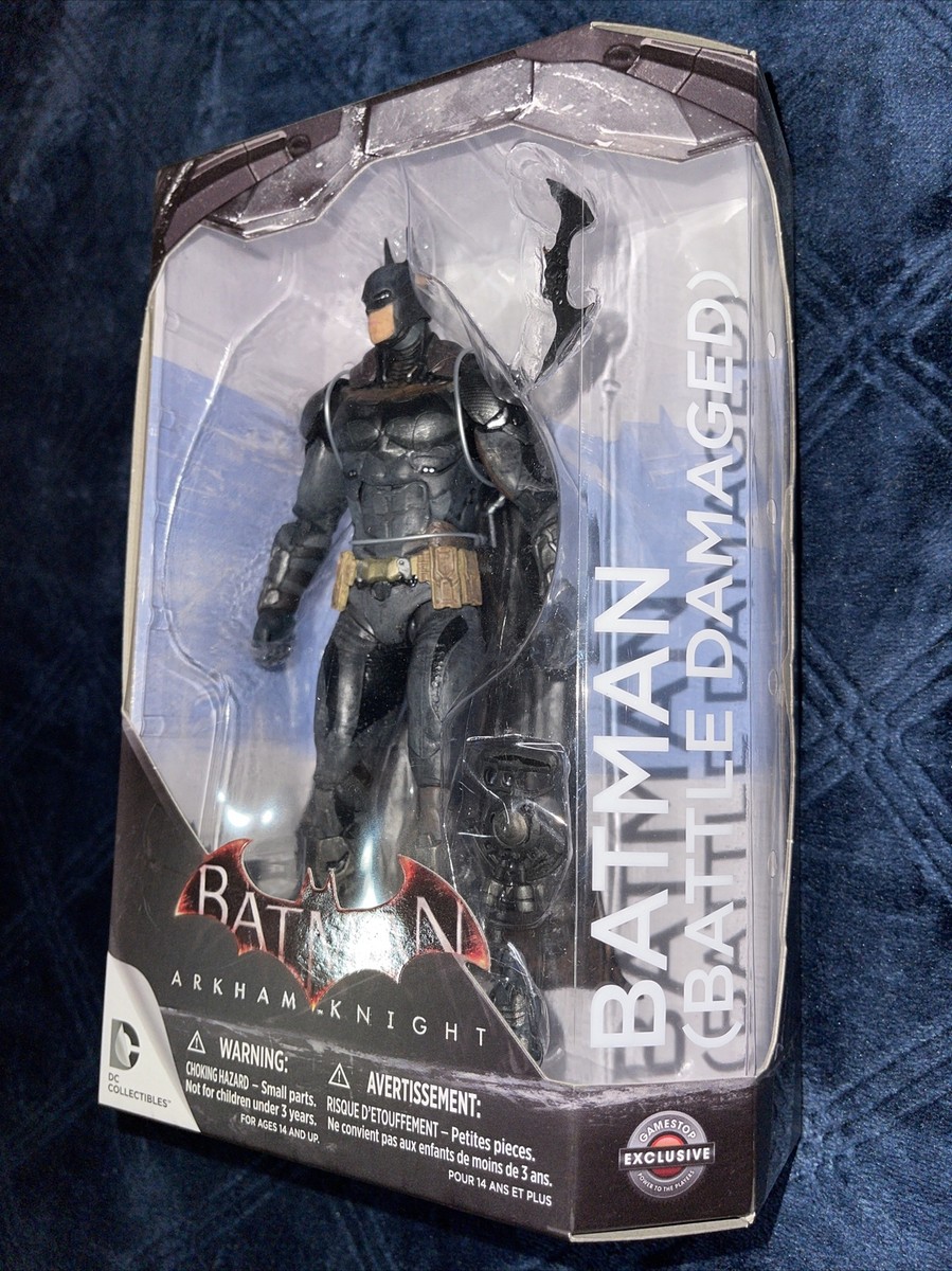 DC Collectibles Batman: Arkham Knight - Battle Damaged