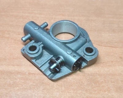 ECHO SHINDAIWA POMPA OLIO PER CS-3000 3050 3400 451S PER MOTOSEGA VARI MODELLI