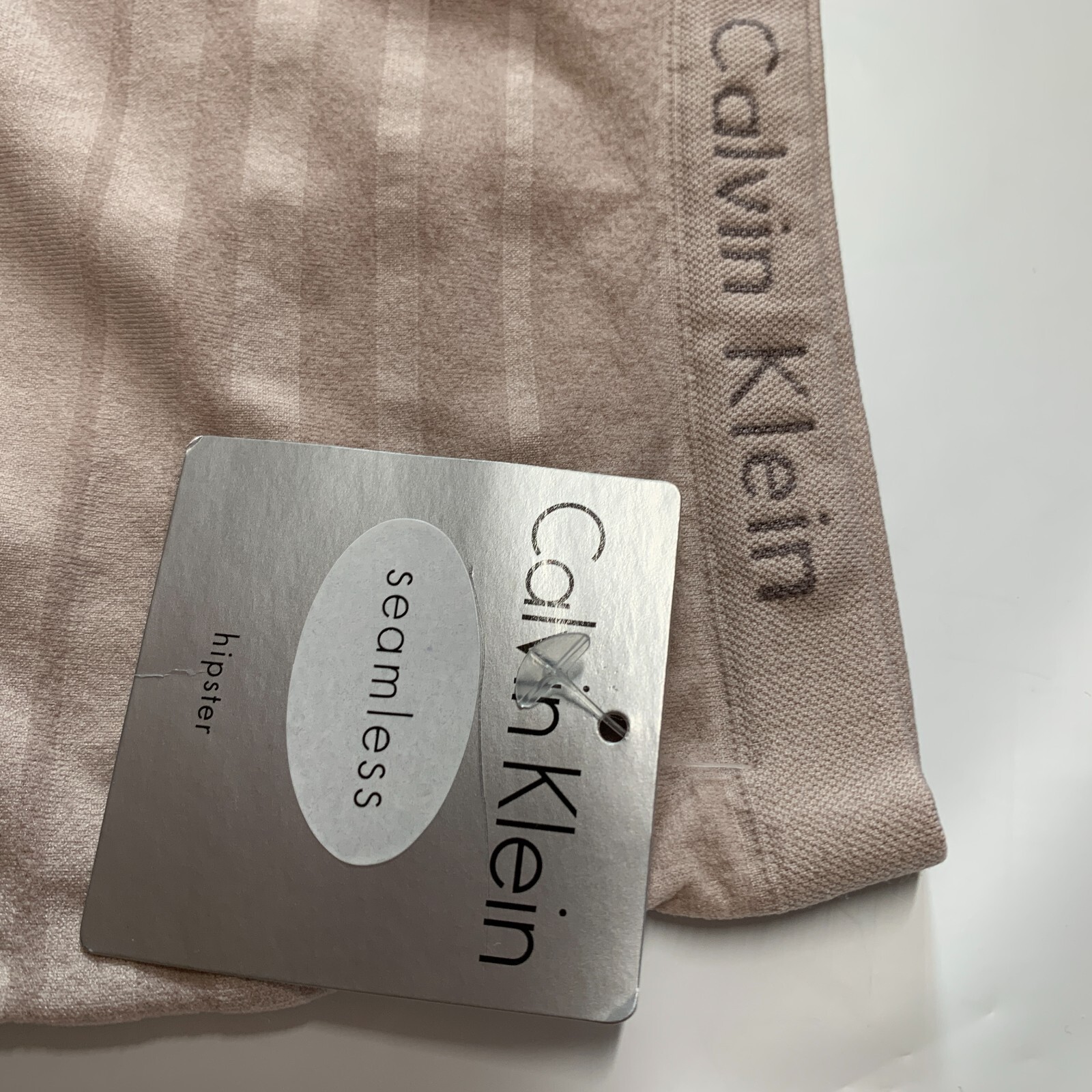 NWT CALVIN KLEIN HIPSTER WOMEN'S UNDERWEAR SEAMLESS HIPSTER PANTIES Size M D3421 thumbnail 3