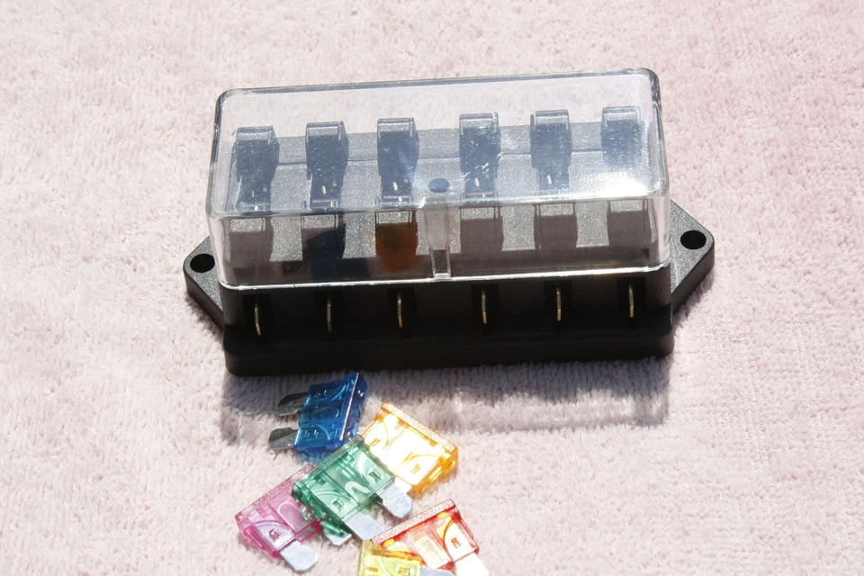 Caja de fusibles universal para moto Yamaha Suzuki HONDA Kawasaki ATV ATC BOAT Foto 3 de 4