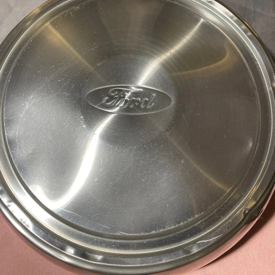Cubierta de rueda tapacubos plato perro Ford Econoline Van E250 E350 F250 F350 12" F2UZ1015C Foto 2 de 4