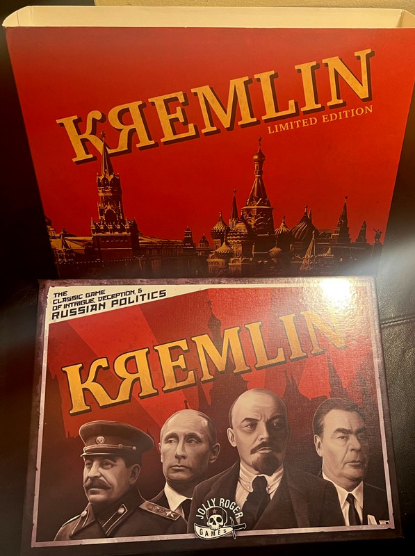 Jolly Roger boardgame Kremlin Limited edition