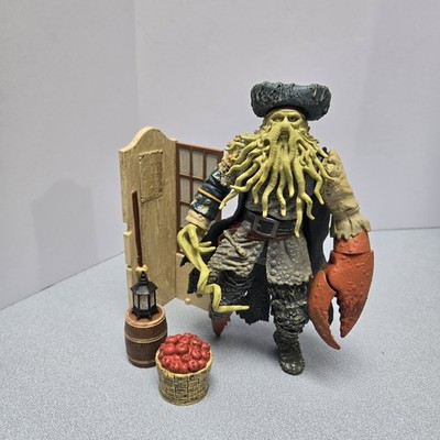 Disney Pirates of The Caribbean Davy Jones Claw Snap 7'' Action Figure ZIZZLE