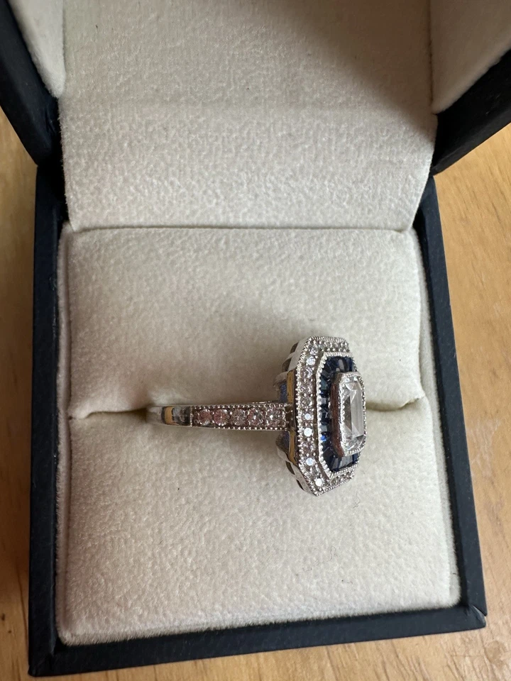 Привлекательный синий и белый кубический цирконий правой рукой, кольцо размер 7 1/2 - Изображение 4 из 4