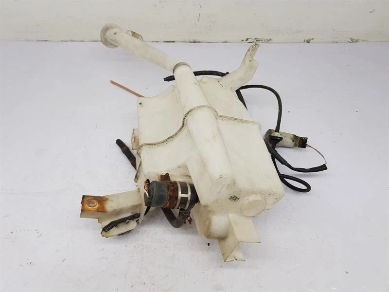 Nissan X-Trail 2010 botella lavadora pantalla  Foto 2 de 4