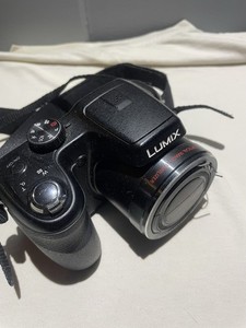 Panasonic Lumix DMC-LZ20 16.1MP Digital Bridge Camera Black