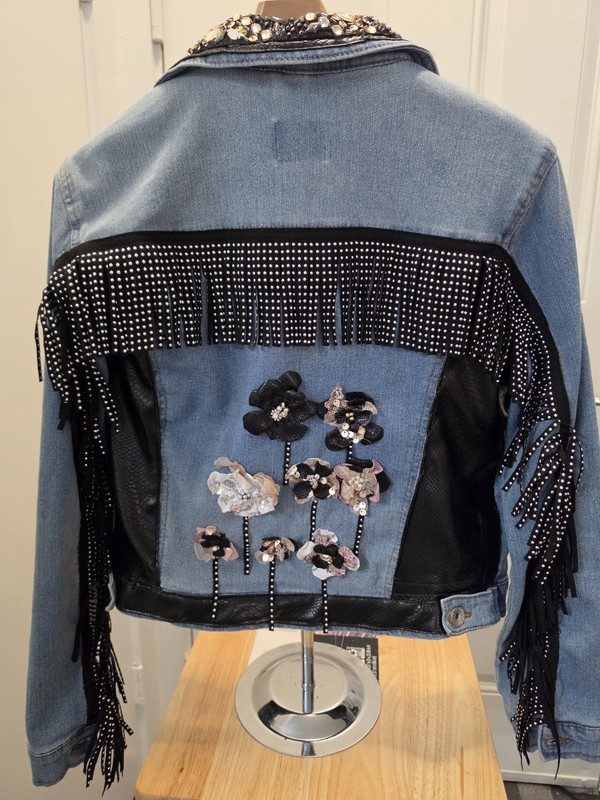 Women's  Denim Jacket Med, Rhinestone Collar, Fringe Trim, Faux Leather Flowers
