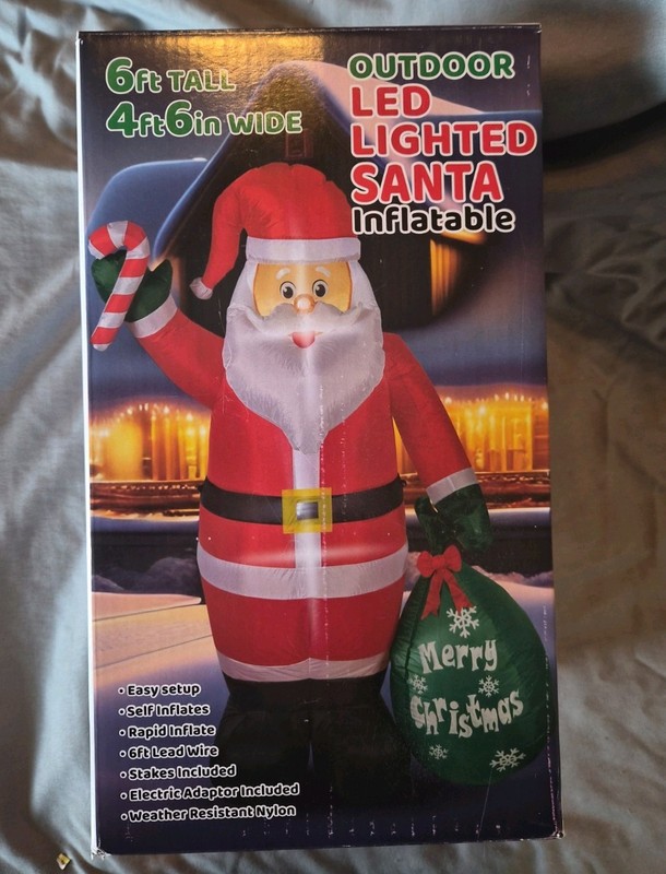 6 Ft Tall Santa 4 Ft 6 In Wide LED Lighting Santa Inflatable Outdoor Decoration