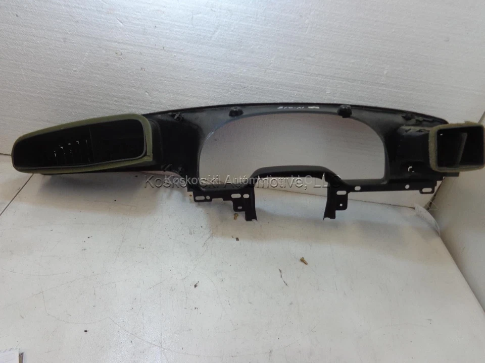 Instrument Cluster Dash Bezel Speedometer Trim 02 Ford Windstar Analog R2 Trim - Image 4 of 4