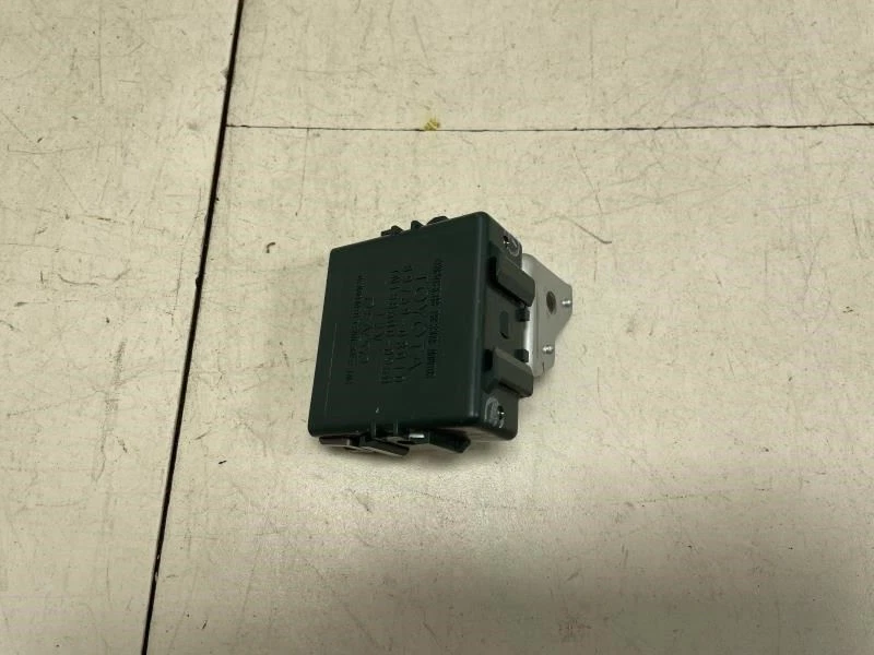 Toyota RAV4 2011 módulo de monitor de presión de neumáticos OEM+ Foto 4 de 4