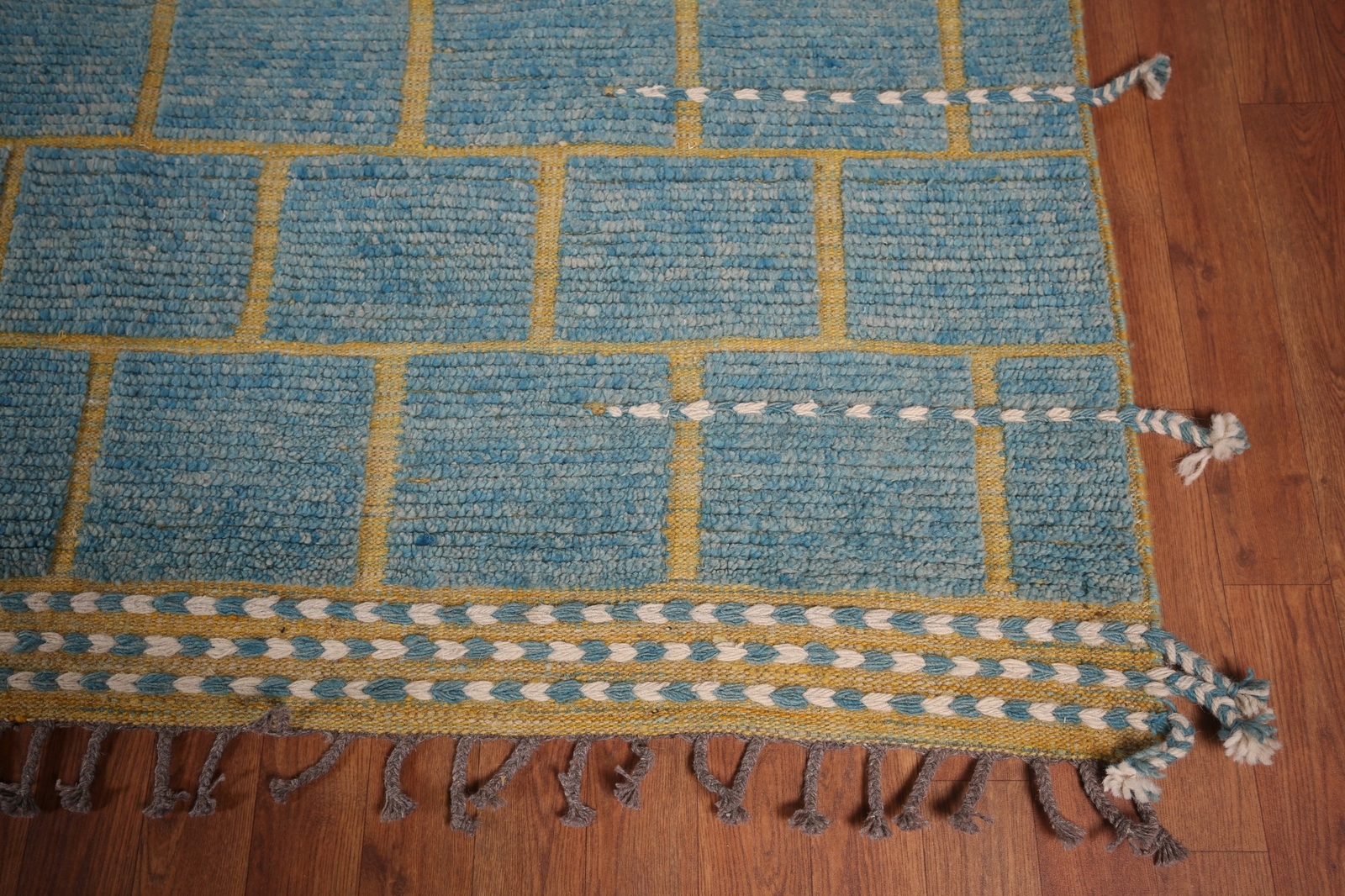 Picture 5 of 17