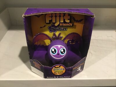 TOMY ファ～ビィ～ 2体セット RARE FIJIT Friends Newbies TRICK OR TREAT TIA Halloween Purple