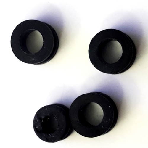 Original Sony PSP 3001 4 Pieces Umd Lens Screws Rubber Silicone Gaskets - Picture 3 of 3