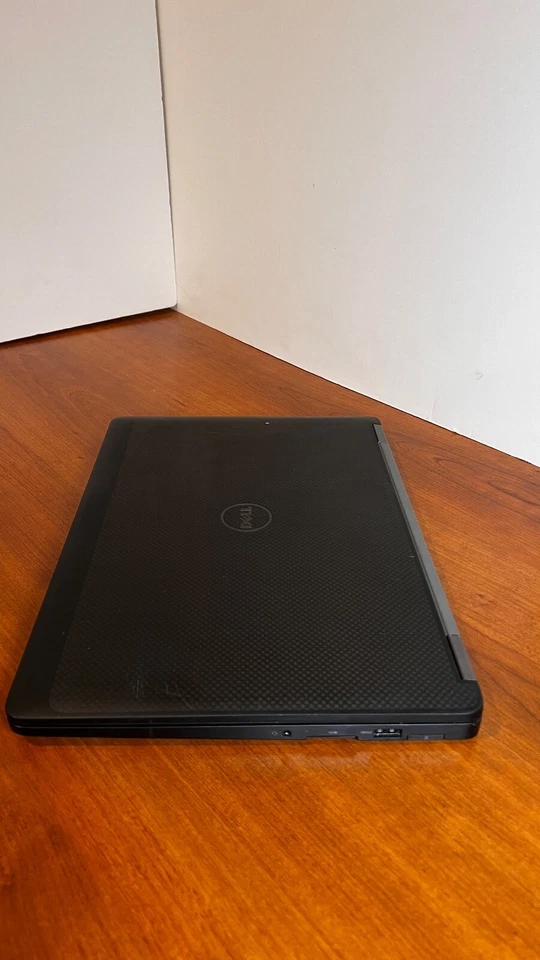 Dell E7470 14 in (512GB SSD, Intel Core i7-6600U, 2.60 GHz, 16 GB) Laptop - Image 3 of 4