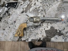 Nice working Mattel Fanner 50 toy cap gun pistol western cowboy pretend play