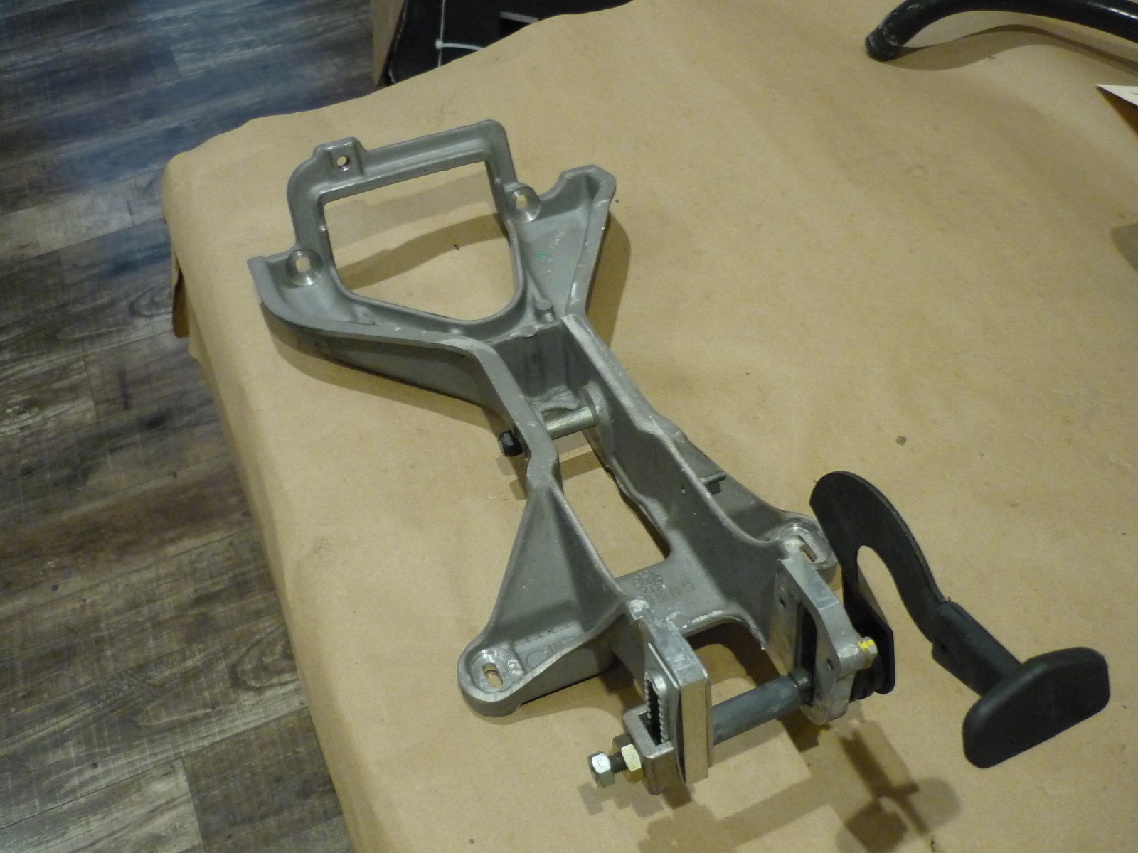 Ferrari 430 - Steering Column Support - P/N 197702